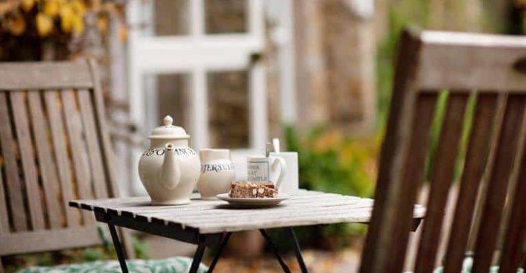 Tea in the Orangery Private Garden