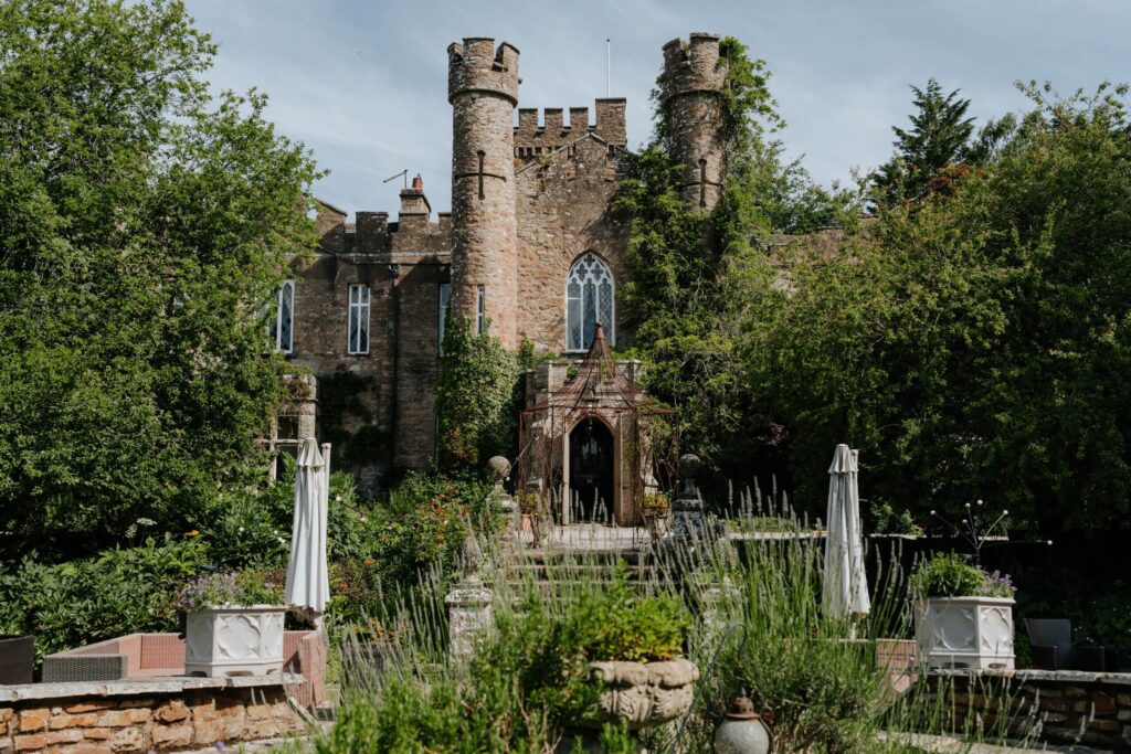 Castle Stay Near The Lake District
